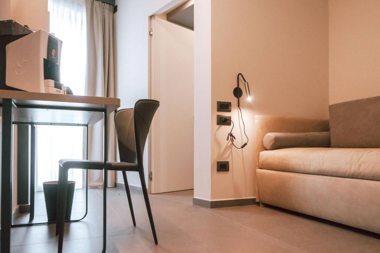 Bbcube Hotel Porto Viro Luaran gambar